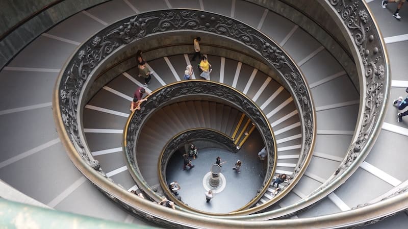 Escalera de los museos vaticanos